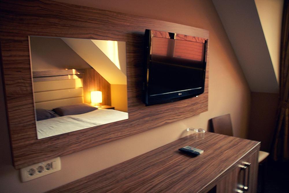 Hotel Opara Trebnje Oda fotoğraf